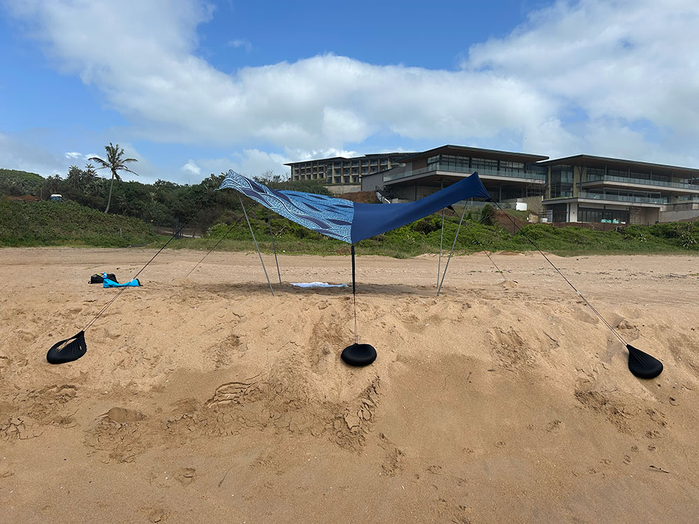 Breeze beach shade setup